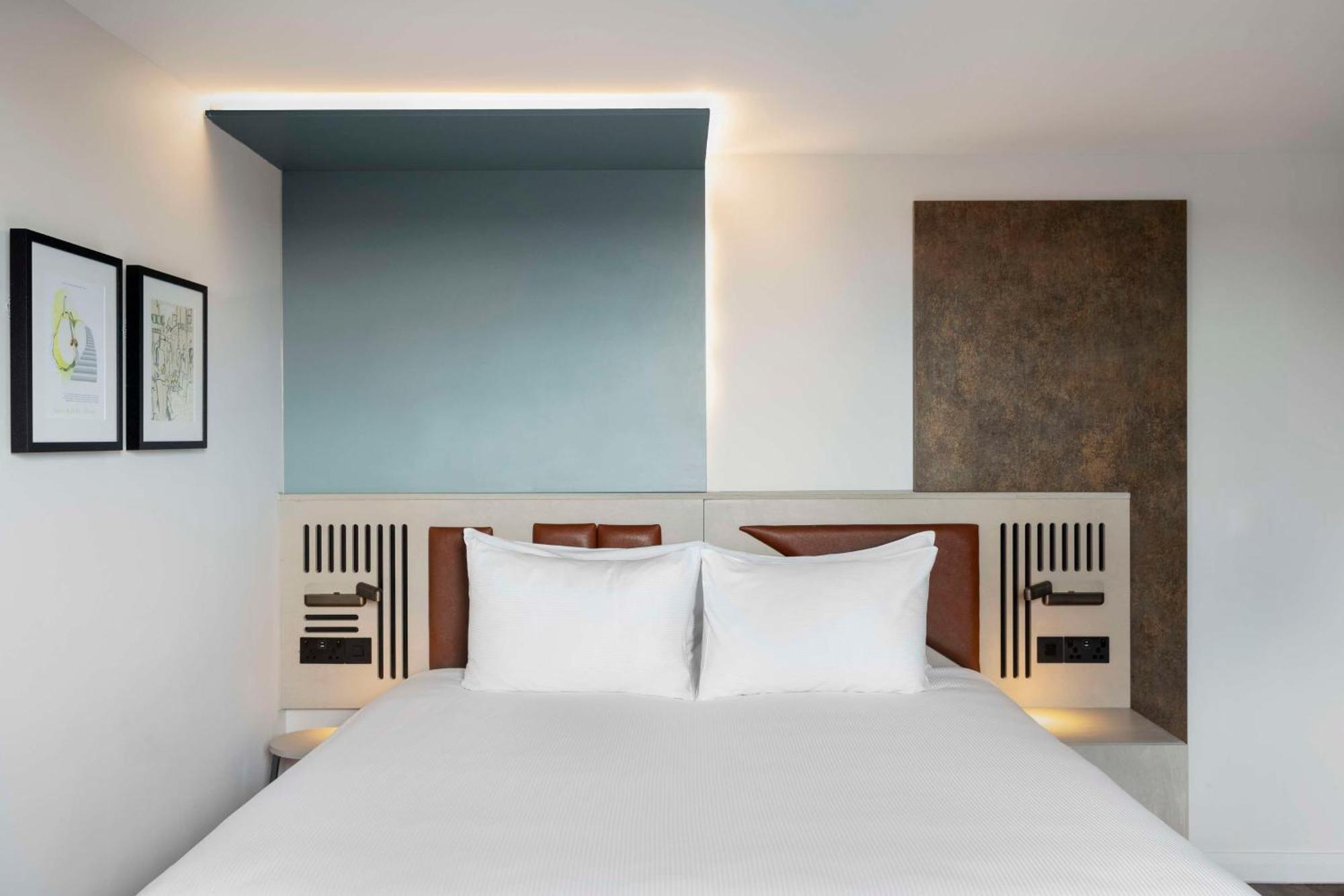 Spark By Hilton London Romford Extérieur photo