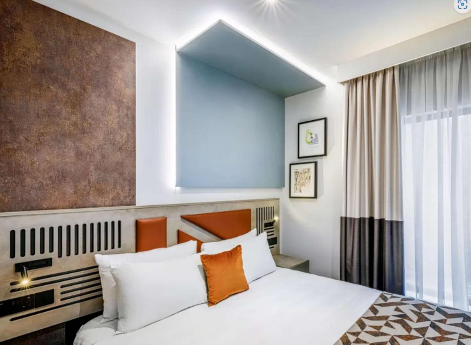 Spark By Hilton London Romford Extérieur photo